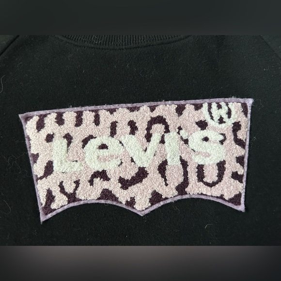 Purple Leopard Print Levi’s Sweater - Picture 2 of 6
